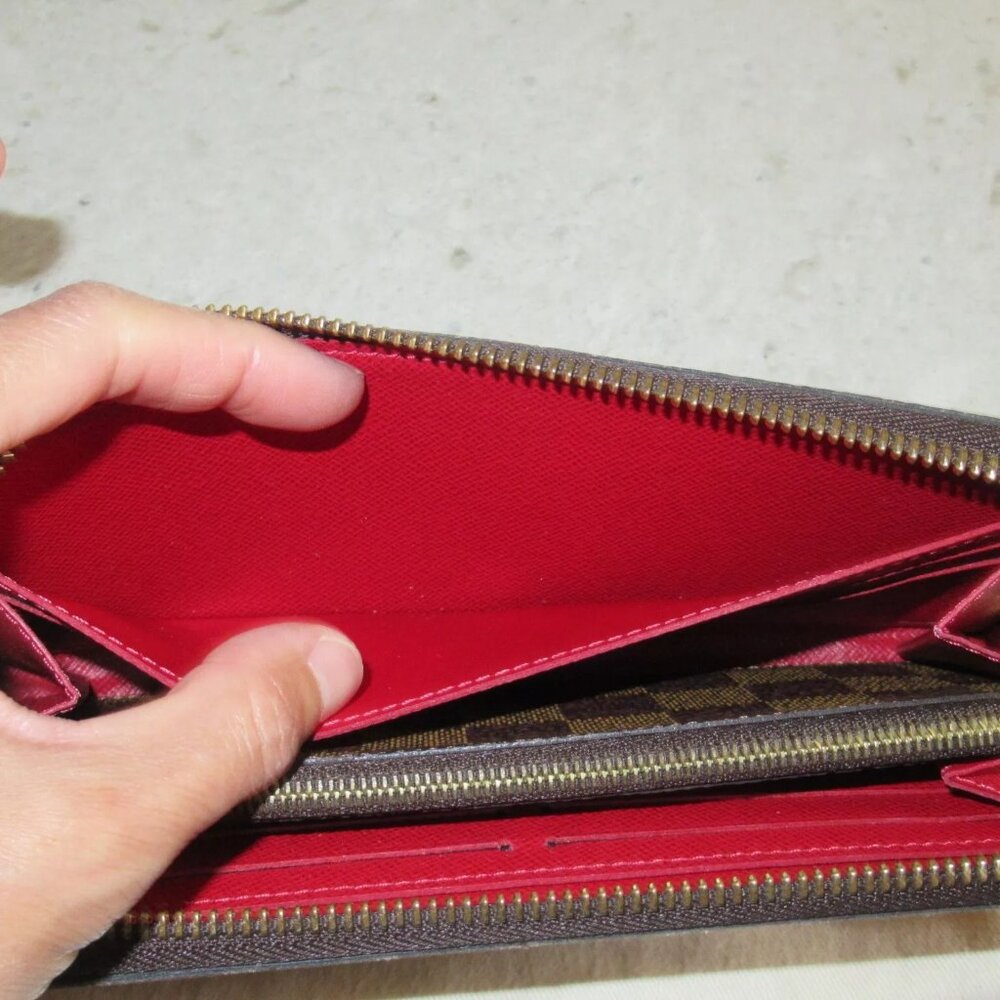 AUTHENTIC Louis Vuitton Damier Red Clemence Zippy Wallet Clutch Bag - Picture 12 of 16